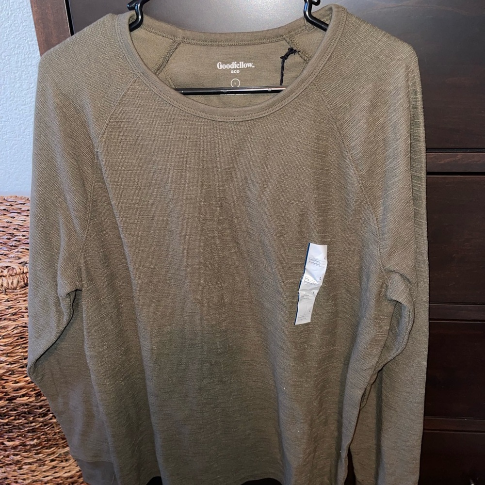 Men’s Goodfellow Olive Green Shirt